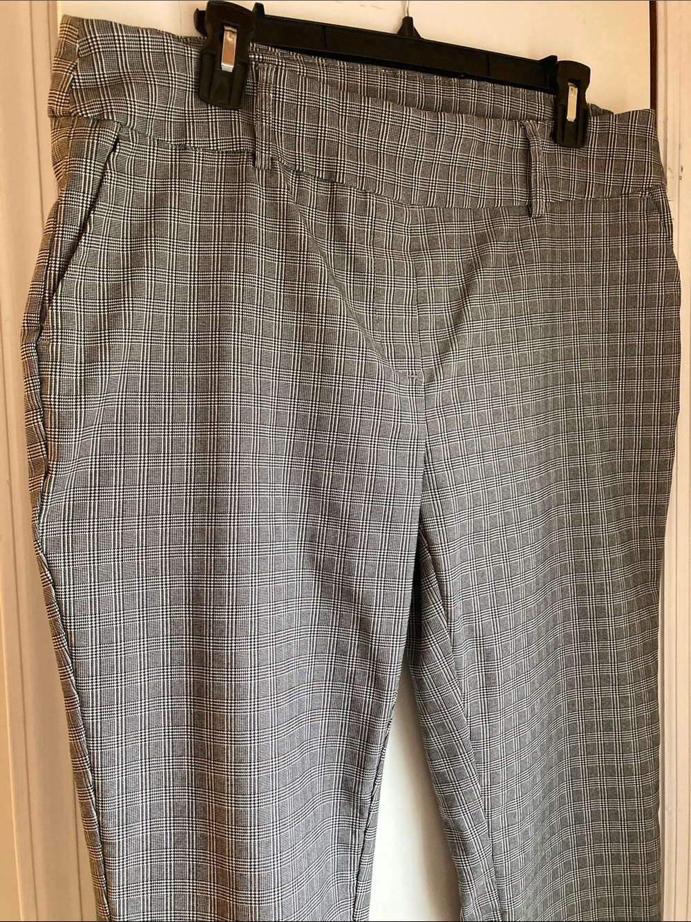 Jules & Leopold Black and White Windowpane Plaid Dress Trousers